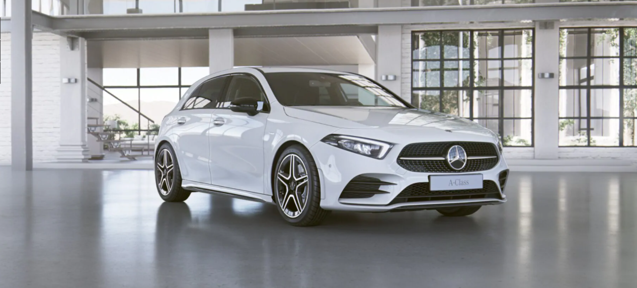 Mercedes A Hatchback 250 e HYBRID AMG | poprvé jako hybrid | 262 koní| objednání online | super cena